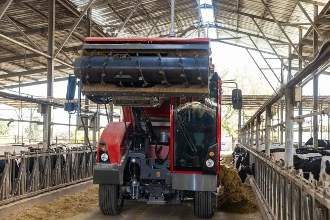 Režim ECO - RMH Agri – krmné míchací vozy pro moderní farmy